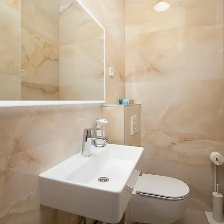 Pu La La Free Private Parking * Pula