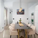 Pu La La Free Private Parking Apartment *